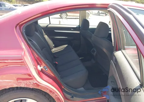 2012 Subaru Legacy 2.5I z USA, uszkodzony, nr VIN 4S3BMBA68C3003971